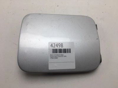 Лот: 20390585. Фото: 1. Лючок топливного бака Toyota Camry... Топливная система