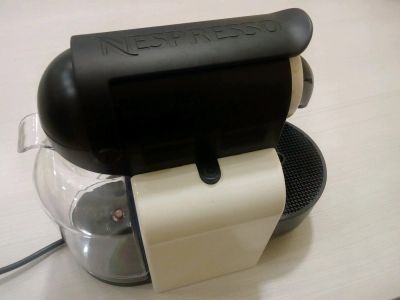 Лот: 12276833. Фото: 1. Кофемашина капсульная Nespresso... Чайники, кофемашины, кулеры