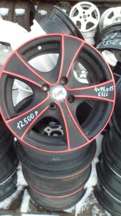 Лот: 11105285. Фото: 1. Литье Б/У Race Ready CSS245 R15... Диски
