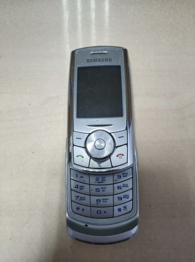 Лот: 18438336. Фото: 1. №1457 Samsung sgh-j610 j610. Кнопочные мобильные телефоны