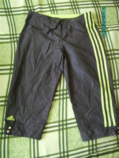 Лот: 1571260. Фото: 1. Фирменные шорты Adidas р-р: 42-44... Другое (спортивная одежда)