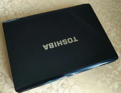 Лот: 10103850. Фото: 1. Продам друга: Ноутбук Toshiba... Ноутбуки