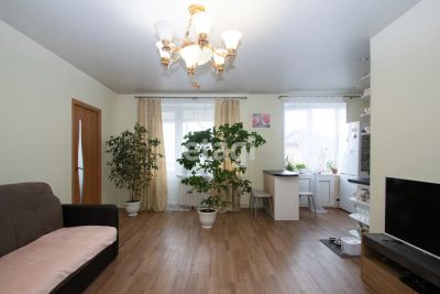 Лот: 20344979. Фото: 1. Продам 3-комн. кв. 56.3 кв.м... Квартиры, студии
