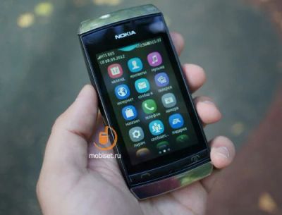 Лот: 3080496. Фото: 1. Nokia Asha 306, ПОЛНЫЙ КОМПЛЕКТ... Кнопочные мобильные телефоны