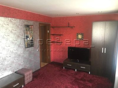 Лот: 13874041. Фото: 1. 1-комнатная квартира на ул. Гусарова... Квартиры, студии