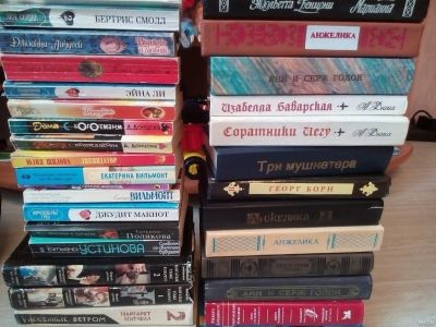 Лот: 13069485. Фото: 1. книги 3. Художественная