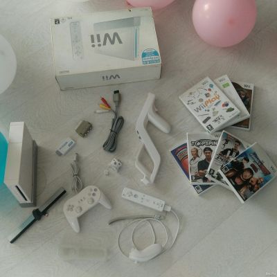 Лот: 13125908. Фото: 1. Nintendo wii. Игровые приставки, консоли