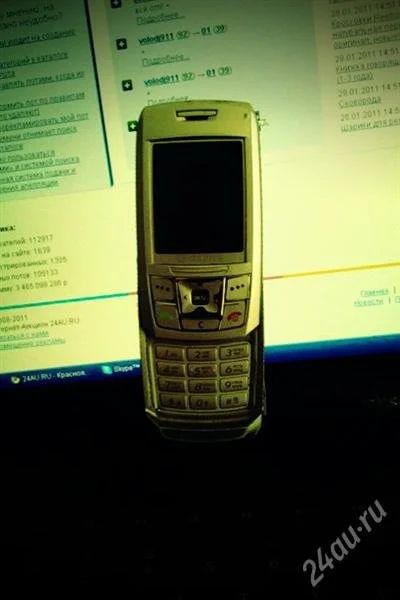 Лот: 740110. Фото: 1. SAMSUNG E250. Кнопочные мобильные телефоны