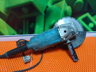 Лот: 25664049. Фото: 1. УШМ Болгарка Makita 9069 оригинал... Электроинструмент