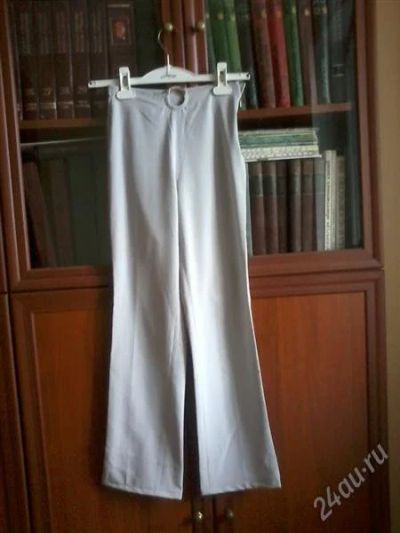 Лот: 2067560. Фото: 1. Летние брюки. Брюки, шорты