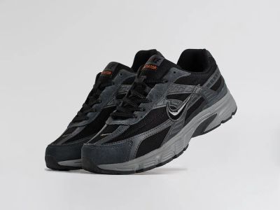 Лот: 25712593. Фото: 1. Кроссовки Nike Initiator. Кеды, кроссовки, слипоны