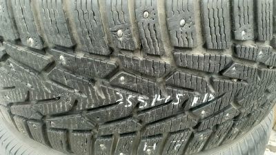 Лот: 16050571. Фото: 1. 255/40 R19 Nokian H-7 одно. Шины
