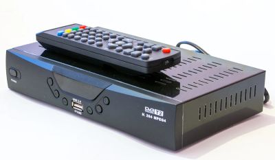 Лот: 3490386. Фото: 1. Ресивер эфирный цифровой DVB-T2... Медиаплееры