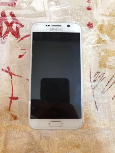 Лот: 11589193. Фото: 1. Samsung Galaxy S6. Смартфоны