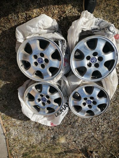 Лот: 17668803. Фото: 1. Диски литые Toyota. Диски