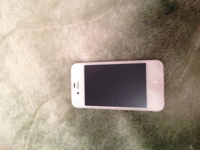 Лот: 3481774. Фото: 1. Iphone 4/ айфон 4 в хорошем состоянии. Смартфоны