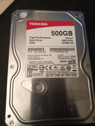 Лот: 21042477. Фото: 1. Жёсткий диск Toshiba HDWD105 500Gb. Жёсткие диски