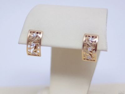 Лот: 12787754. Фото: 1. ЗОЛОТЫЕ СЕРЬГИ 2,76 ГРАММ. Серьги, каффы