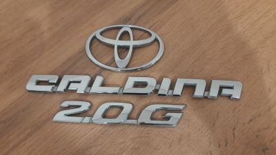 Лот: 19899756. Фото: 1. Шильды Toyota Caldina 210. Кузов