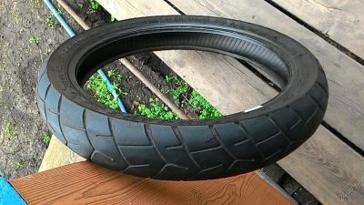 Лот: 5718829. Фото: 1. Мото резина 110/80/19. Запчасти