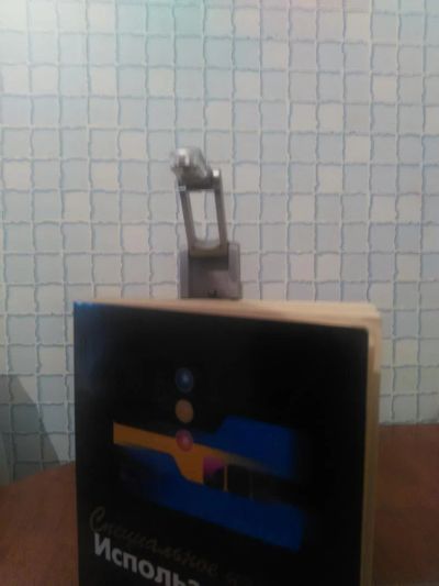 Лот: 7323395. Фото: 1. Лампа на книгу. Другое (домашний быт)