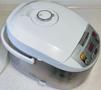 Лот: 17342785. Фото: 1. Мультиварка Philips HD3037/03. Кухонная
