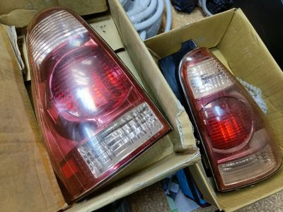 Лот: 20236138. Фото: 1. Фонари задние Toyota 4Runner... Оптика и освещение