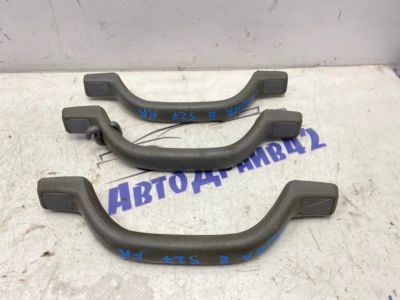 Лот: 21715477. Фото: 1. ручка салонная toyota carina E... Двигатель и элементы двигателя