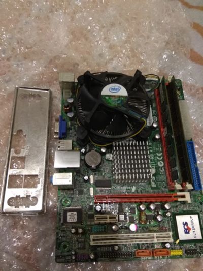 Лот: 18397225. Фото: 1. Материнская плата LGA775+процессор... Материнские платы