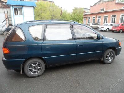 Лот: 2889993. Фото: 1. Toyota Ipsum. Автомобили