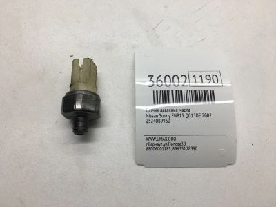 Лот: 20387737. Фото: 1. Датчик давления масла Nissan Sunny... Электрооборудование
