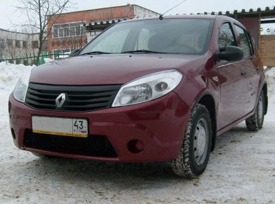 Лот: 11070677. Фото: 1. Renault Sandero. Автомобили