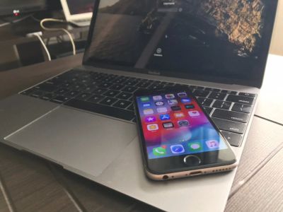 Лот: 16229726. Фото: 1. Apple iPhone 6 64Gb в отливном... Смартфоны