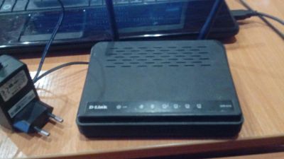 Лот: 8802298. Фото: 1. WiFi роутер D-link DIR-615. Маршрутизаторы (роутеры)