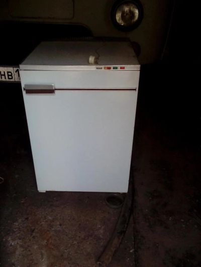 Лот: 8234141. Фото: 1. Продам морозильную камеру. Холодильники, морозильные камеры