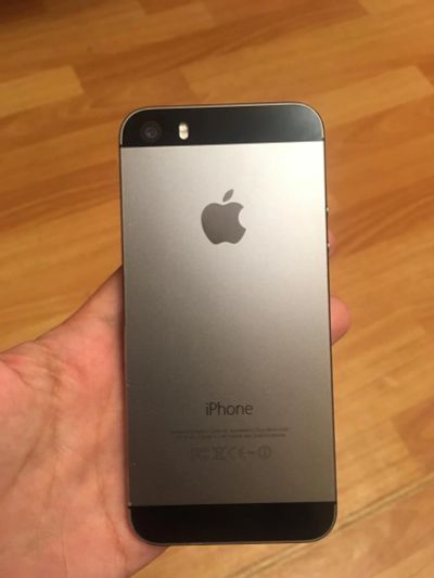 Лот: 10125468. Фото: 1. iPhone 5s LTE 16 Гб. Смартфоны