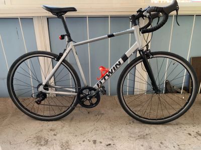 Лот: 13853487. Фото: 1. Циклокроссовый велосипед btwin. Велосипеды