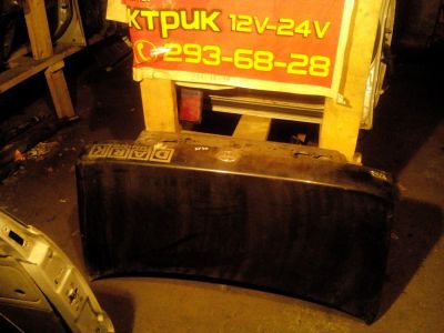 Лот: 4621122. Фото: 1. Toyota Camri SV 30 Крышка багажника. Кузов