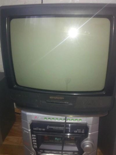 Лот: 3307710. Фото: 1. Телевизор Sharp 34см. Телевизоры