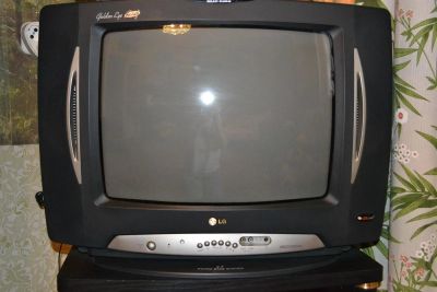 Лот: 3136551. Фото: 1. Телевизор LG 20 дюймов. Телевизоры