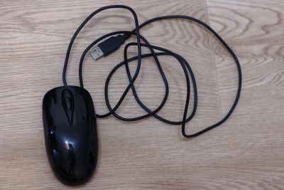 Лот: 13042677. Фото: 1. Мышь компьютерная. Клавиатуры и мыши