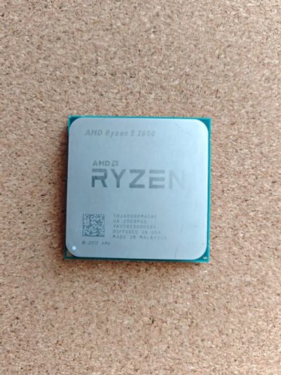 Лот: 23423229. Фото: 1. Процессор Ryzen 2600. Процессоры
