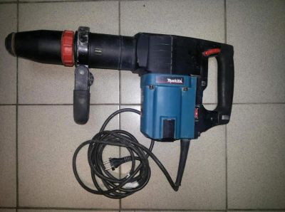 Лот: 6406711. Фото: 1. Продам отбойный молоток Makita... Электроинструмент
