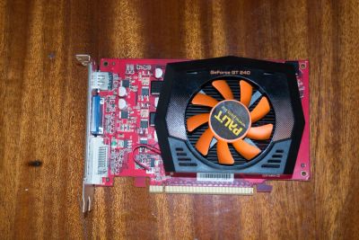 Лот: 7101918. Фото: 1. Видеокарта Palit GeForce GT 240... Видеокарты