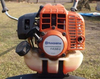 Лот: 17957340. Фото: 1. Триммер Husqvarna 143R-II. Остальная садовая техника
