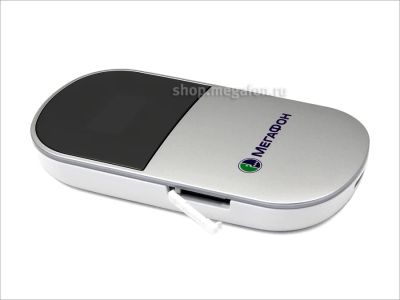 Лот: 3240459. Фото: 1. 3G/Wi-Fi мобильный роутер МегаФон... WiFi, Bluetooth адаптеры
