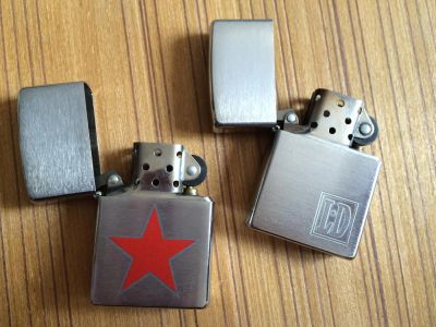 Лот: 5910329. Фото: 1. Zippo, оригинал (осталась только... Зажигалки, спички, пепельницы