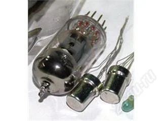Лот: 80026. Фото: 1. Миниатюрные радиолампы (2 шт... Электронные лампы
