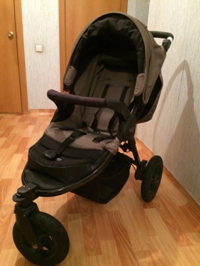Лот: 11245933. Фото: 1. Коляска britax b-motion 3. Коляски