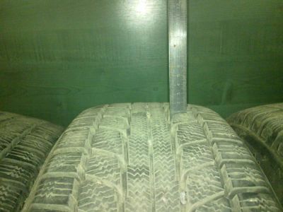 Лот: 4488865. Фото: 1. Зимние шины 215/70 R16 4 шт. Шины